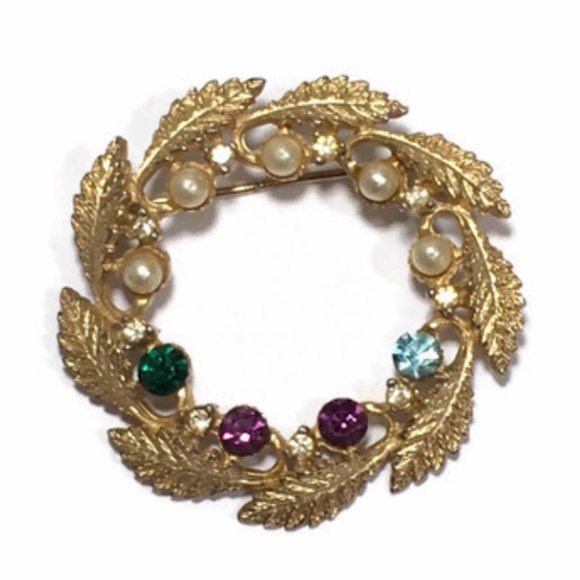 Jewelry - ♦️3 for$15♦️leaves with faux pearls and rhinestones